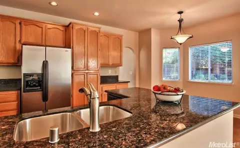2940 Avon Rd, Rocklin, CA 95765 photo 8
