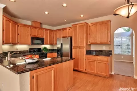 2940 Avon Rd, Rocklin, CA 95765 photo 4
