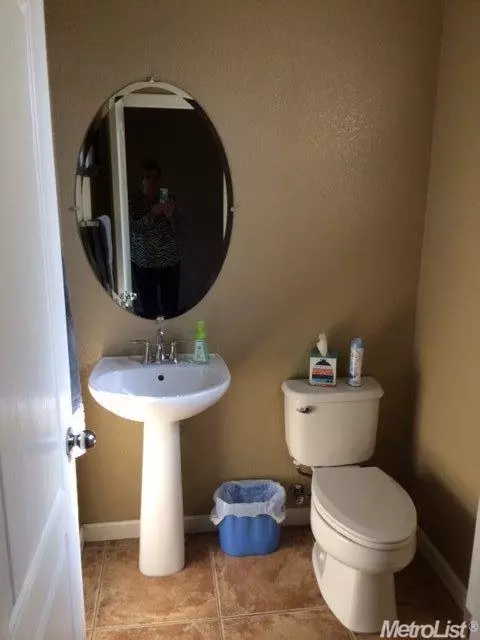 2309 Kiska Dr, Modesto, CA 95355 photo 8
