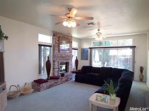 8152 Chimango Ct, Antelope, CA 95843 photo 8