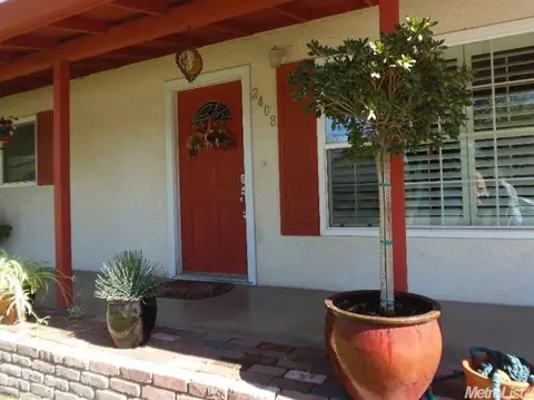 2408 Dana Ln, Modesto, CA 95350 photo 4