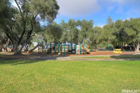 1809 Brier Way, Carmichael, CA 95608 photo 22