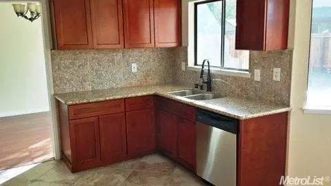 3909 Gagos Dr, Modesto, CA 95356 photo 13