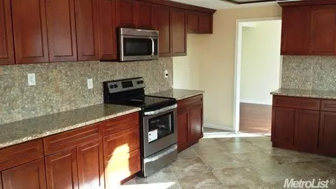 3909 Gagos Dr, Modesto, CA 95356 photo 12