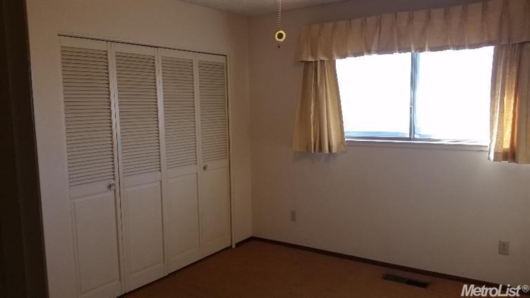 4736 N Oakdale Rd, Modesto, CA 95357 photo 13