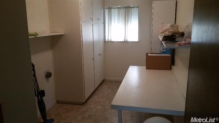 4736 N Oakdale Rd, Modesto, CA 95357 photo 5