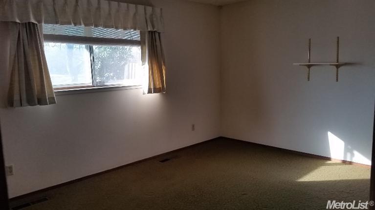 4736 N Oakdale Rd, Modesto, CA 95357 photo 14