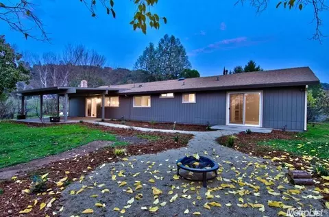 1334 Old Rock Bridge Rd, Placerville, CA 95667 photo 2