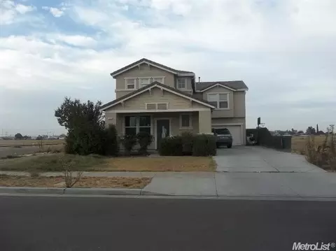 1495 Dynes St, Merced, CA 95348 photo 1