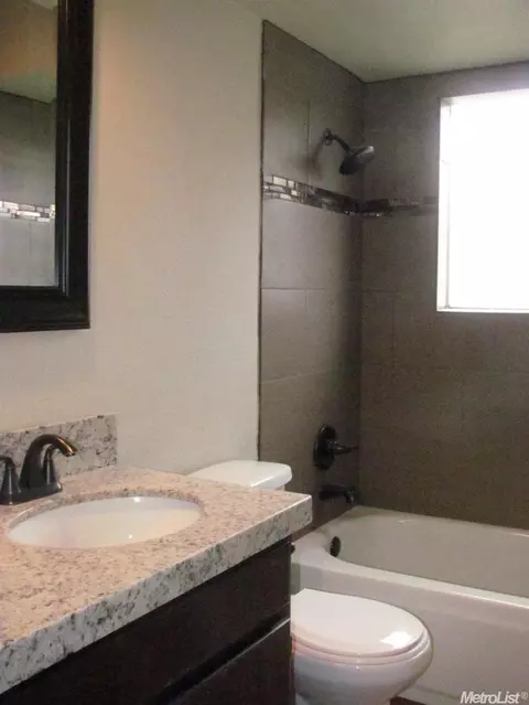 3600 Pennington Cir, Modesto, CA 95356 photo 16