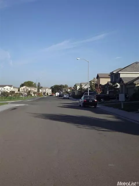 2760 Ancestry St, Manteca, CA 95337 photo 25