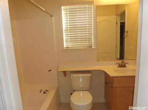 2760 Ancestry St, Manteca, CA 95337 photo 15