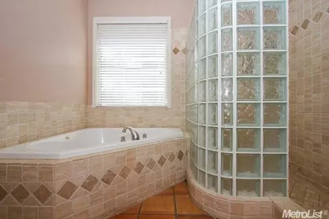 97 Elderica, Lodi, CA 95242 photo 19