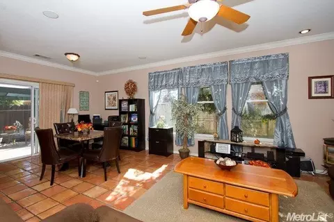 97 Elderica, Lodi, CA 95242 photo 7