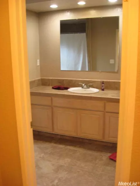 2220 Lavon Ln, Ceres, CA 95307 photo 12