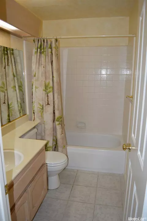3200 Black Eagle Dr, Antelope, CA 95843 photo 17