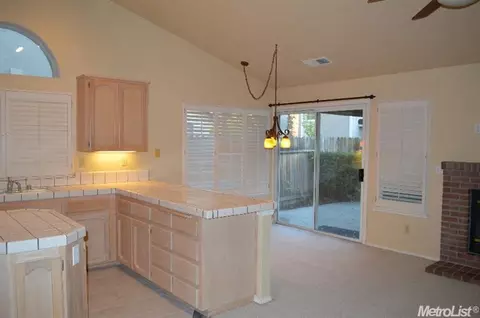 3200 Black Eagle Dr, Antelope, CA 95843 photo 7