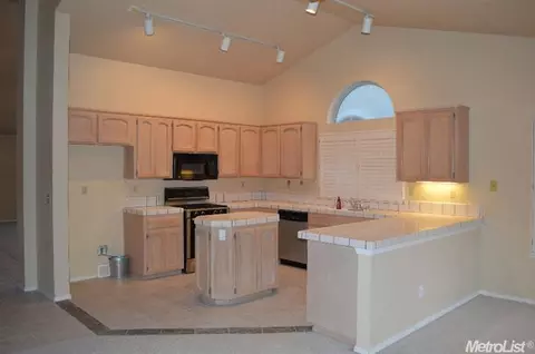 3200 Black Eagle Dr, Antelope, CA 95843 photo 6