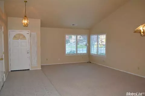 3200 Black Eagle Dr, Antelope, CA 95843 photo 3