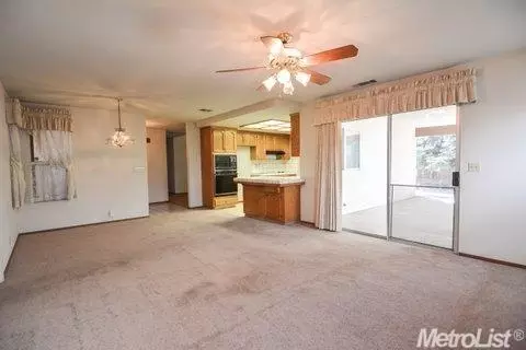 1489 Hampton Pl, Manteca, CA 95336 photo 4