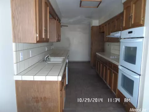 417 Palin Ave, Galt, CA 95632 photo 4