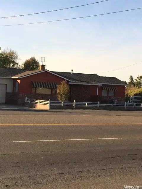 3201 Mitchell, Ceres, CA 95307 photo 2