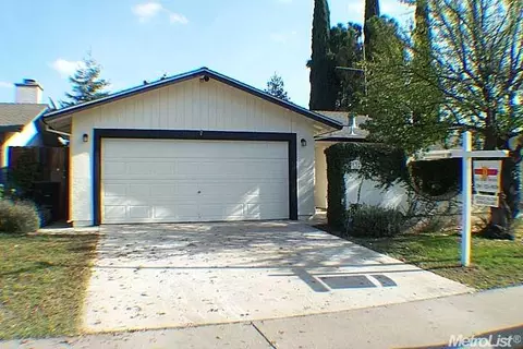 832 Inez Dr, Modesto, CA 95351 photo 1