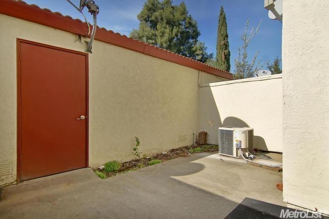 5010 Glide Dr #8, Davis, CA 95618 photo 13