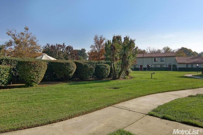 5010 Glide Dr #8, Davis, CA 95618 photo 15