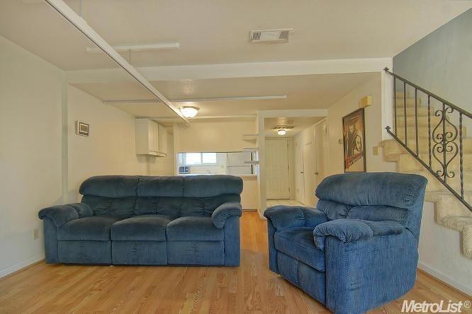 5010 Glide Dr #8, Davis, CA 95618 photo 4