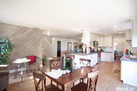 2425 Trinity Way, Rocklin, CA 95677 photo 5