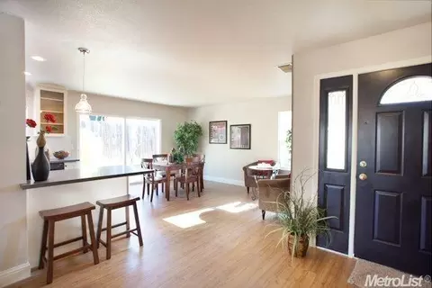 2425 Trinity Way, Rocklin, CA 95677 photo 4