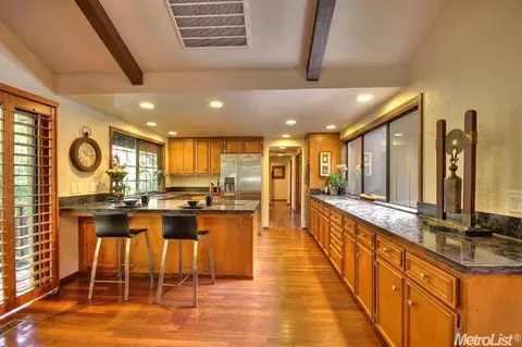 91 Covered Bridge Rd, Carmichael, CA 95608 photo 12