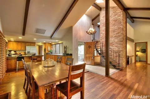 91 Covered Bridge Rd, Carmichael, CA 95608 photo 11