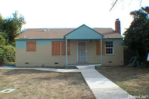1104 Del Mar, Modesto, CA 95354 photo 1