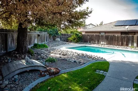 1664 Dickey Ct, Ripon, CA 95366 photo 6