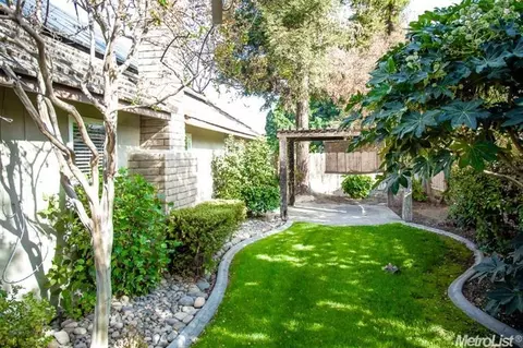 1664 Dickey Ct, Ripon, CA 95366 photo 5