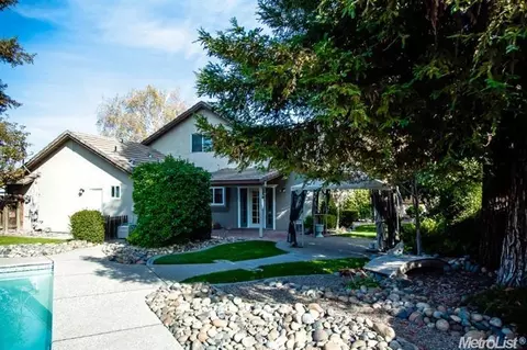 1664 Dickey Ct, Ripon, CA 95366 photo 9