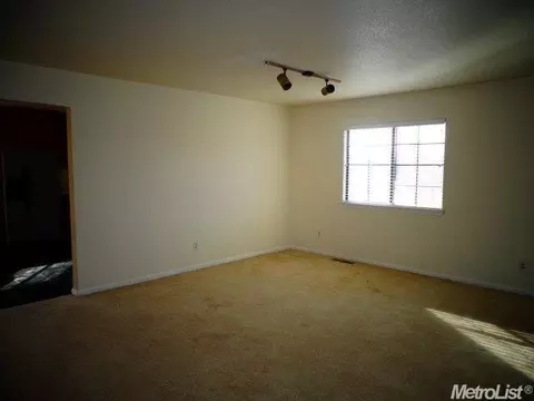 3452 E Forest Lake Rd, Acampo, CA 95220 photo 9