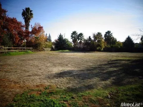 3452 E Forest Lake Rd, Acampo, CA 95220 photo 3