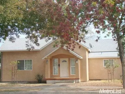 2120 P St, Merced, CA 95340 photo 1
