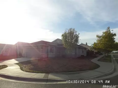 2214 Roberta Ave, Linda, CA 95901 photo 2