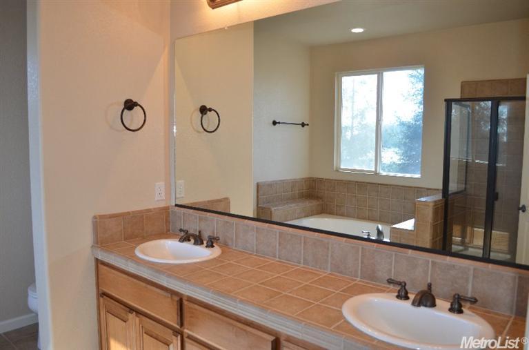 3018 Powers Ave, Riverbank, CA 95367 photo 17