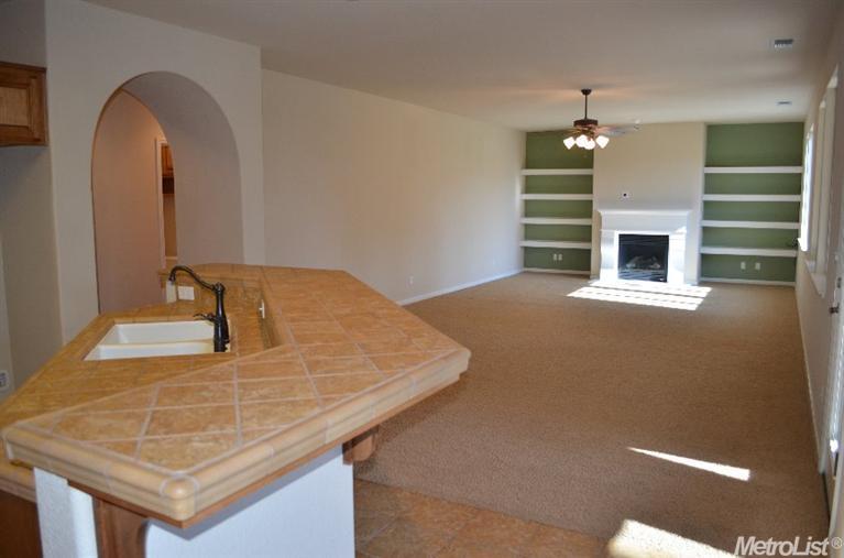 3018 Powers Ave, Riverbank, CA 95367 photo 9