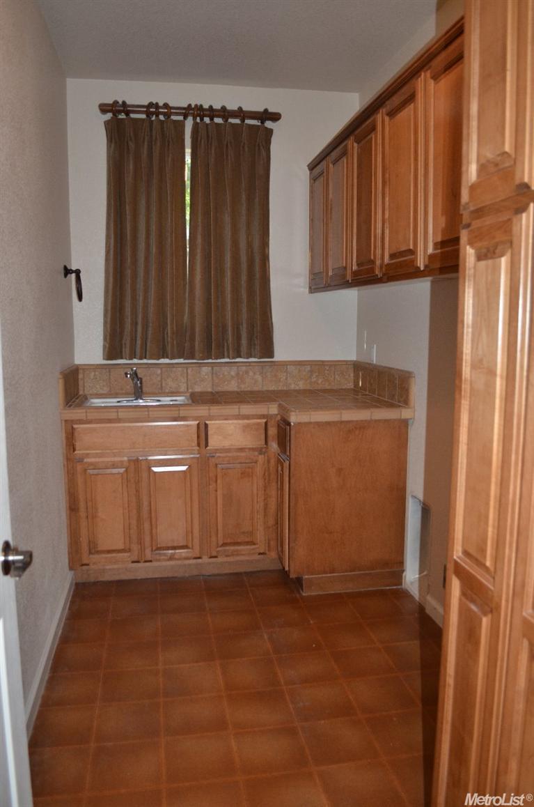 3018 Powers Ave, Riverbank, CA 95367 photo 12