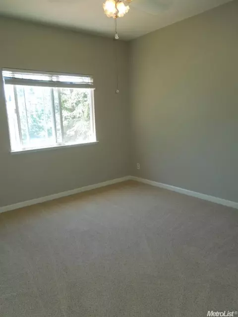3709 Densmore Ct, Modesto, CA 95355 photo 14