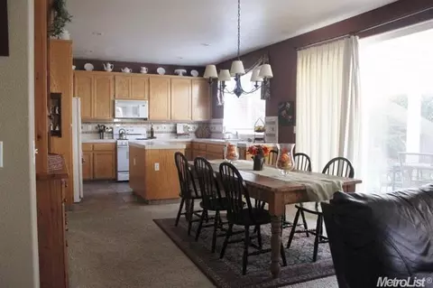 7 Elderica, Lodi, CA 95242 photo 8