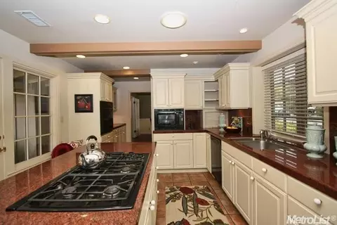 2344 Dodge Ln, Carmichael, CA 95608 photo 7