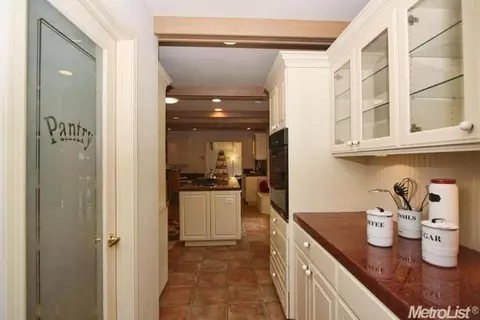 2344 Dodge Ln, Carmichael, CA 95608 photo 9