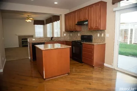 482 Lily Dr, Merced, CA 95341 photo 8